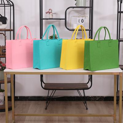 China Who respects the environment; Recyclable; Reusable Custom Tote Felt Handbag Felt Shopping Bag Logo Fashion Women Bags Felt Shoulder Bag for sale