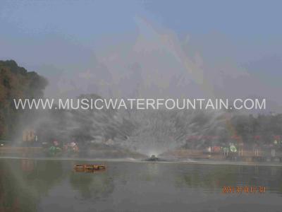 Chine Fontaine extérieure d'écran d'eau dans la fonte naturelle de lac à vendre