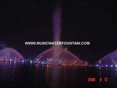 China LED Light High Jets Floating Fountains Laser Projection On The Sea Or Lake for sale