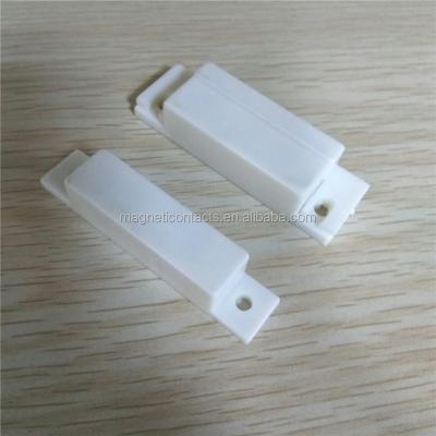 China Magnetic Reed Switch Normally Open Door and Window Contacts Magnetic Reed Switch Price Normally Open Door for sale