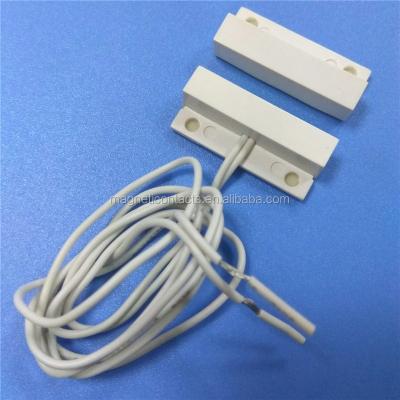 China Door and Window Door Sensor Z-Wave Door Sensor Reed Switch Surface Mount Magnetic Contact for sale