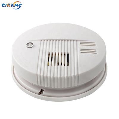 China IFR Dustproof Resistance Sensor Alarm Heat Infrared Photoelectric Detector 135*40mm for sale