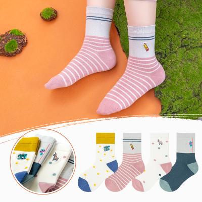 China High Quality QUICK DRY High Quality Boys Girls Fashion Happy Crew Socks Cute Custom Combed Cotton Socks For Kids for sale