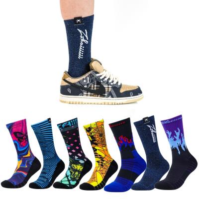 China Custom Made Terry Knitting Men's Quentin Logo Skate Print Sublimation Sports Socks Athletic Running Non Slip Breathable Embroidery Basketball for sale