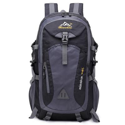 China With USB Large Professional Waterproof Sports Sport Sling Gym Bag For Men / Women for sale