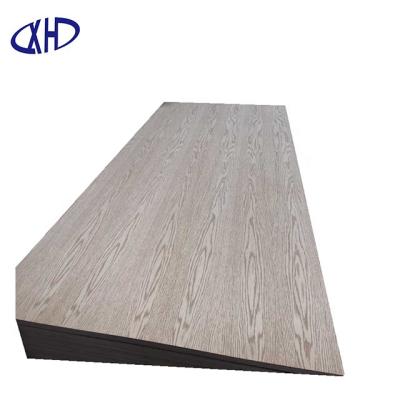 China Sample 3.6mm indoor poplar/hardwood veneer plywood/red oak combi core for sale