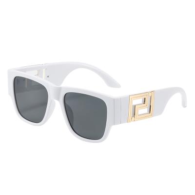 China Big temple Sun shades men's oversized square sunglasses 2021 big shield frame big hook sun temple design decoration glass flat surface for sale