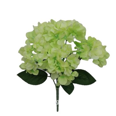 China Realistic Wholesale Bulk Silk Wedding Flower Factory Price Artificial Hydrangea Decorative Artificial Flowers Tied Bunches for sale