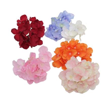 China Hand Made Wholesale Artificial Hydrangea Flower Wall Decoration Wedding Flower Heads Hydrangea Price Silk Flower Heads for sale