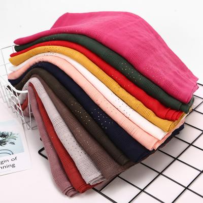 China Cheap Hijab Hot Drilling Cotton And Hot Drilling Mesh Hole Monochromatic Plaid Canvas Scarf Ladies Hijab for sale