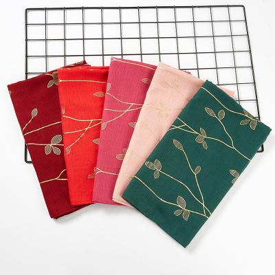 China Elegant Cotton And Canvas Suntan Muslim Scarf European American Street Style Hijabs Leaf Flower Pattern Ladies 16 Colors for sale