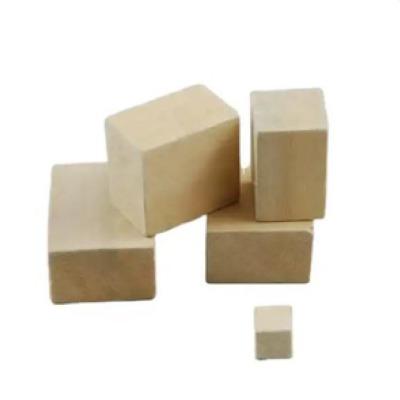 China People Art Hot Sale Unfinished Wooden Cube Wooden Square Blocks For Crafts And DIY for sale