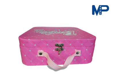 China Handle and metal lock pink Customized Gift Boxes nice surface for sale