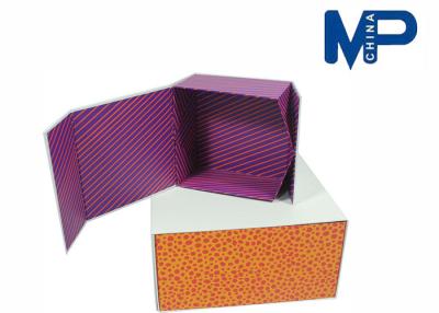 China Magnetic closure Packing Paper Gift Boxes Polyester Ribbon Decoration for sale