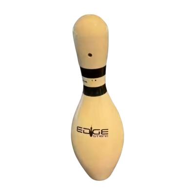 China Superficie lisa Ten Pin Bowling con material denso y duro Forma ergonómica Blanco en venta