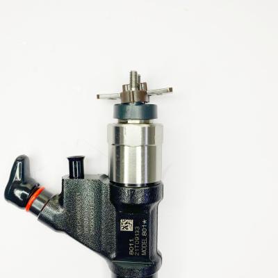 China 095000-8011 Trucks Diesel Fuel Injector 095000-8011 Standard OEM Size for sale