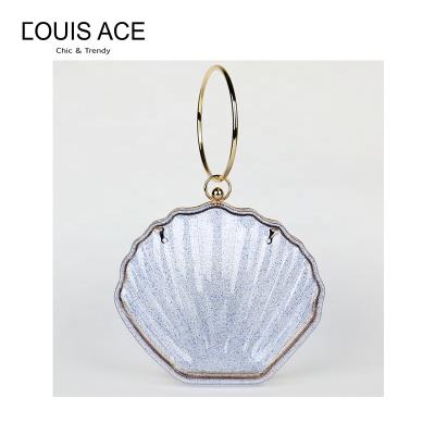 China Fashion New Arrival Diamond Lattice Decoration Lady Banquet Bag Design Ladies Creative Clutch Bag Shell Shape Handbag For Women for sale