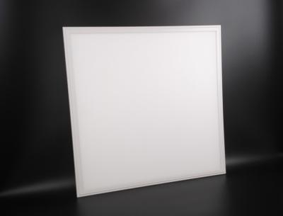 China LEIDEN van 5000K SMD 130lm/W Dimmable Comité Licht 40Watt Wit en Zilveren Vierkant Aluminium Te koop