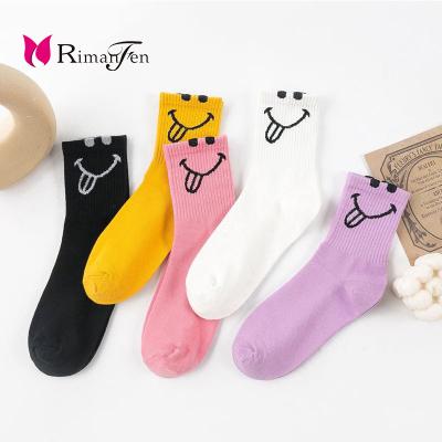 China 2021 QUICK-DRY new cute socks cartoon and tongue socks mid-length solid color interesting women's mid-tube socks for sale