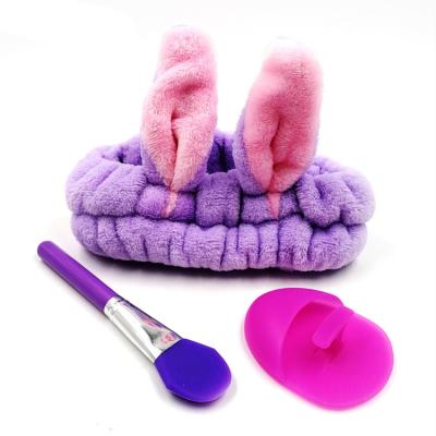 China Other Manual Brush Silicone Beauty Mask Girl Brush Detergent Facial Headbands for sale