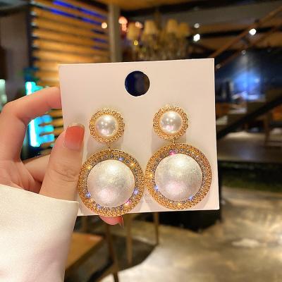 China FASHIONABLE 925 Sterling Silver Ladies Luxury Heavy Exaggerate Crystal Diamond Pearl Drop Earrings Party Jewelry for sale