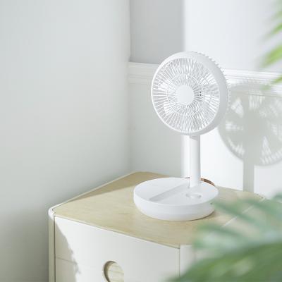 China 2021 New Design USB Desktop Fan Rechargeable Home Outdoor Use Portable Electric Stand Fan for sale