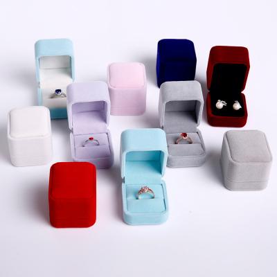 China Luxury Jewelry Bracelet Pendant Boxes Printed Ring Box Custom Logo Earring High Quality Set Dark Blue White Black White Bentgrass Plush Item Inside Pcs for sale