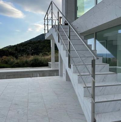 China Durable Balcony Fence Railing Stainless Steel Metal Handrail Stair Railing for sale