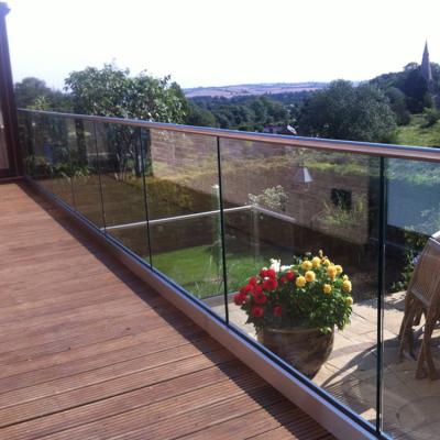 China Durable Outdoor Glass Frameless Railing System Balustrade U Channel Railing for sale