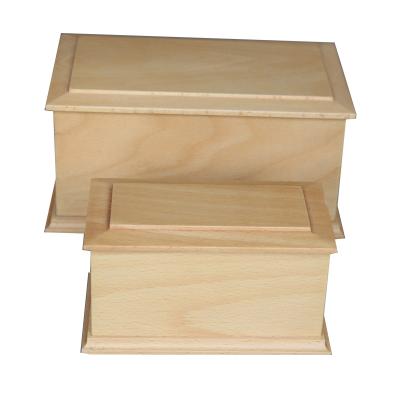 China Sustainable Manufacture Various Professional Size Wooden Urns For Ashes for sale