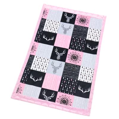 China Amazon Hot Selling Anti-pilling Diy Soft Modern Handmade Patchwork Pink Blanket for sale