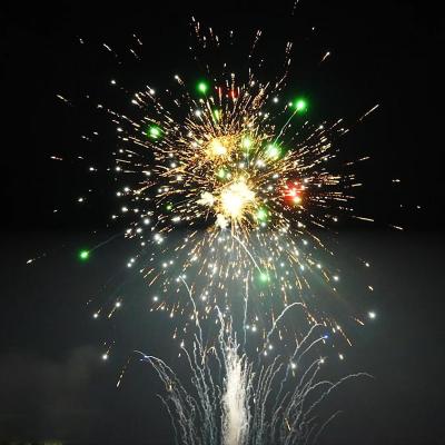 China Chinesisches Feuerwerk von hoher Qualität Pyrotechnik Liuyang 100 Schüsse Verbraucherkuchen Feuerwerk 1.4G Pro Feuer Crackers Kuchenfeuerwerk zu verkaufen