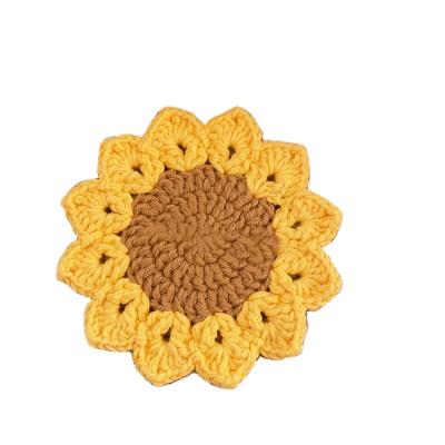 China DIY+ECO-Friendly 100% Fashion Knitwear Sunflower Coasters Birthday Gift Home Decor Table Decoration Weaving Looms for sale