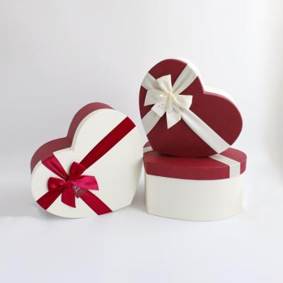 China Custom Wholesale Fancy Small Red Heart Boxes Recyclable For Gift Package for sale