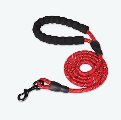 China New Pet Supplies Round Rope Nylon Explosion-proof Pet Traction Rope Soft Reflective Traction Rope for sale