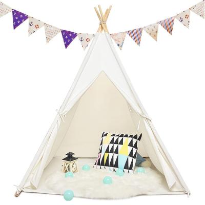 China Soft 2022 Wholesale Gifts 100% Cotton Playhouse Toys House Indoor Outdoor Games Kids Play Indian Teepee Tent Castle For Baby for sale