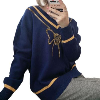 China Anti-wrinkle Nan-Tchang Auyan Central Institute of Statistics V-neck bow embroidery women's casual sweater for sale