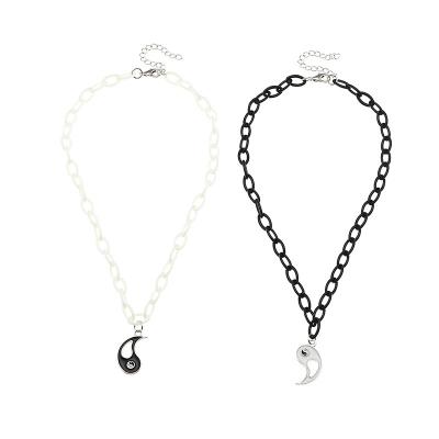 China Fashionable Wholesale White Black Acrylic Chain Tai Chi Adjustable Couples Yin Yang Pendant Necklace for sale