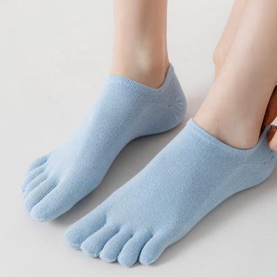 China Women's Pure Combed Cotton Five Toe Socks Comfortable Solid Unisex Men's Five Finger Style Custom Wholesale QUICK DRY for sale