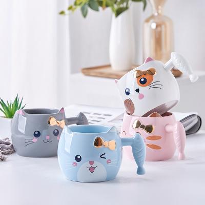 China Creative Viable Cat Ceramic Gold Animal Crown Handle Mobile Phone Bracket Coffee Mug Crown Handle Cup Animal Water C for sale