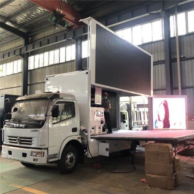 Cina Il camion mobile di Dongfeng ha condotto il veicolo mobile di pubblicità dell'esposizione 4x2 LED impermeabile per all'aperto in vendita