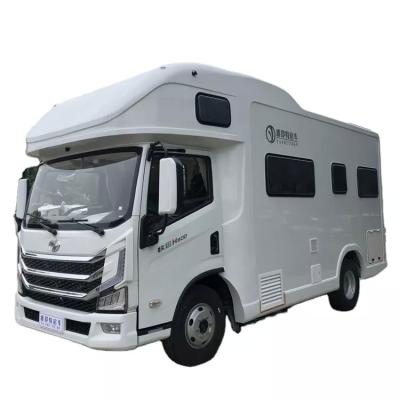 China Caravana al aire libre de Van Automatic Transmission 4*2 Motorhome rv del campista de Yuejin Foton en venta