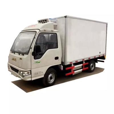 China 2 Axles Vaccine Refrigerator Box Truck 110km/H 4x2 Mini Freezer Truck for sale