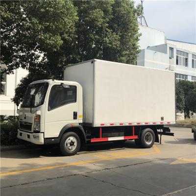 China Feuergebührenpackwagen-Kasten-LKW 4x2 5 Ton Diesel Fuel Type der fracht-95km/H zu verkaufen