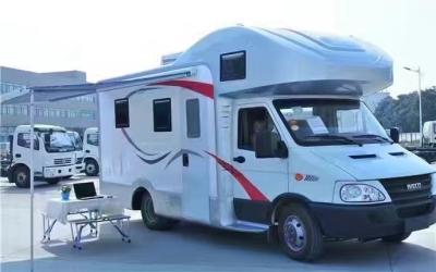 China IVECO Caravanas con autocaravanas 1500kg Max Carga útil 8AT Transmisión automática en venta