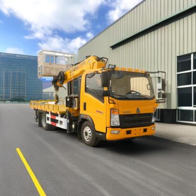 China Howo Chassis 4x2 Drive 21M Truck gemonteerd luchtwerkplatform 95km/h 200kg Belasting Te koop