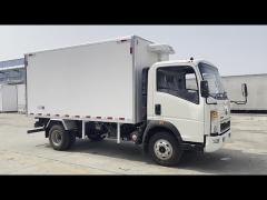 HOWO 5 Tons cold van refrigerated truck