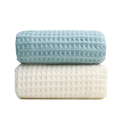 China Wholesale custom high end QUICK DRY bath towel waffle towel pilled yarn comfortable bath towel waffle for sale for sale