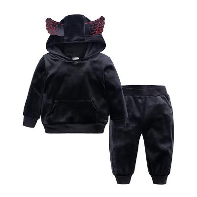 China Casual Winter Autumn Velvet Gold Wings Hoodies Warm Pant Suits For Kids Children Boy Clothing Sets for sale