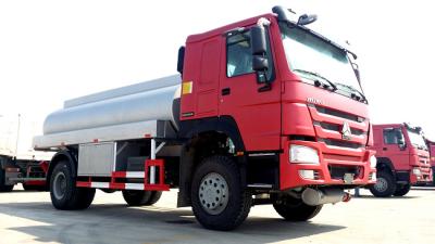 China camión de petrolero del combustible diesel de 4x2 10CBM en venta